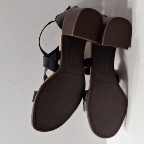 Life Stride Heritage Soft System Cushioned Insole Comfort Block Heel Sandals 10 - Picture 8 of 11